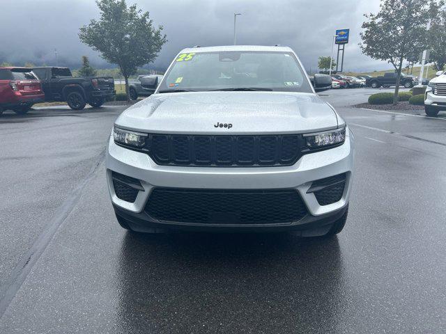 used 2025 Jeep Grand Cherokee car, priced at $36,900
