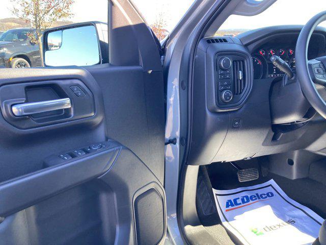 new 2025 Chevrolet Silverado 1500 car, priced at $44,988