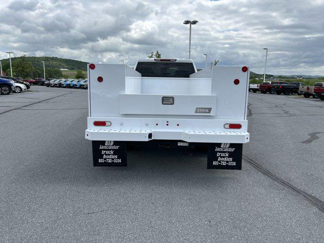 new 2025 Chevrolet Silverado 3500 car