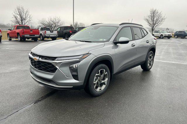 new 2025 Chevrolet Trax car, priced at $24,388