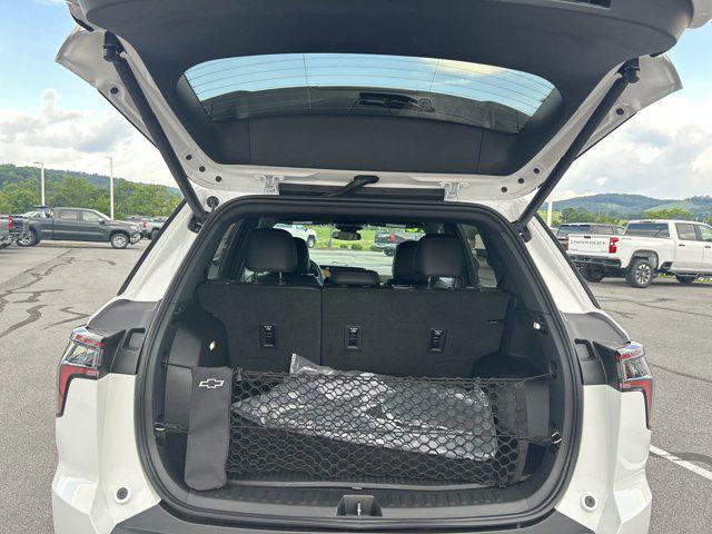new 2026 Chevrolet Equinox car, priced at $33,088