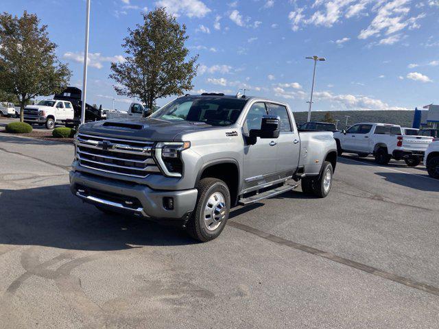 new 2025 Chevrolet Silverado 3500 car, priced at $91,525