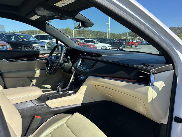 used 2018 Cadillac XT5 car, priced at $19,400