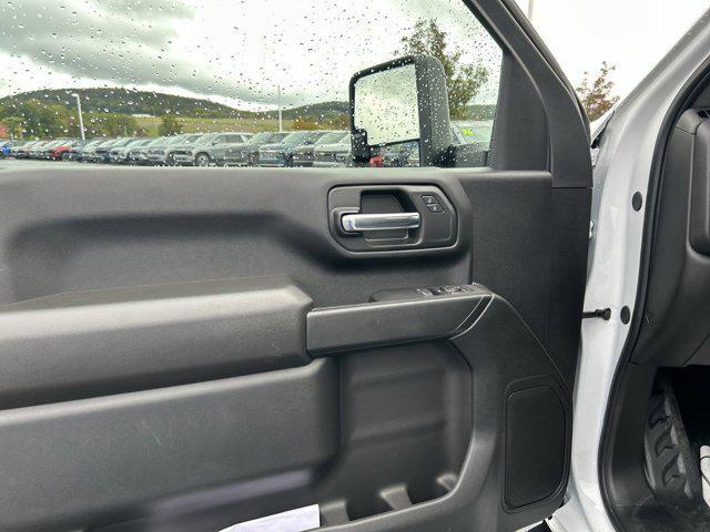 new 2025 Chevrolet Silverado 3500 car, priced at $75,988