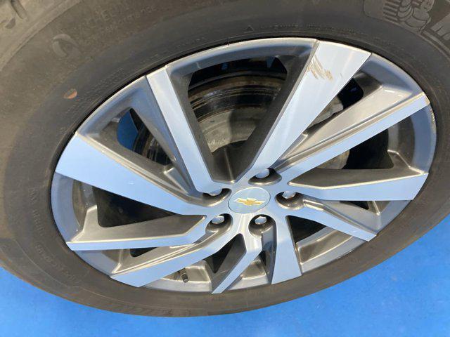 used 2022 Chevrolet Equinox car, priced at $25,500
