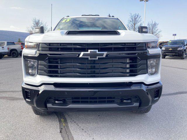 new 2025 Chevrolet Silverado 2500 car, priced at $53,588