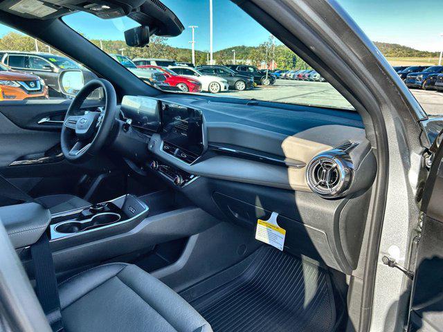 new 2026 Chevrolet Equinox car, priced at $36,688