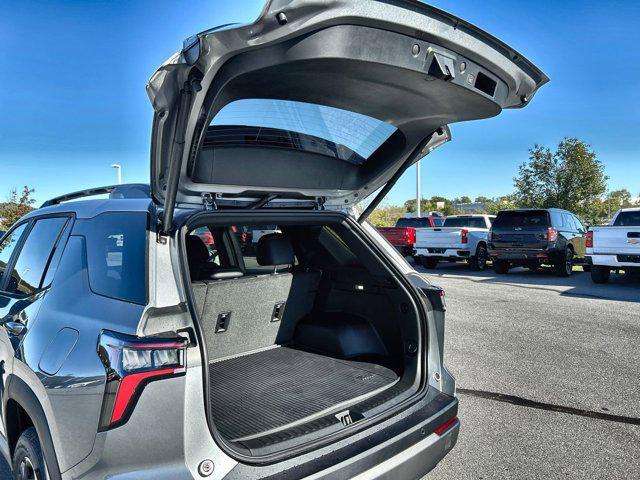 new 2026 Chevrolet Equinox car, priced at $36,688