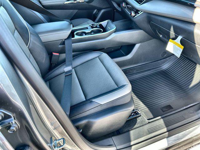 new 2026 Chevrolet Equinox car, priced at $36,688