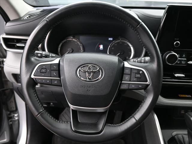 used 2023 Toyota Highlander car, priced at $38,990