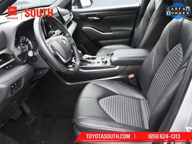 used 2024 Toyota Highlander car, priced at $43,389