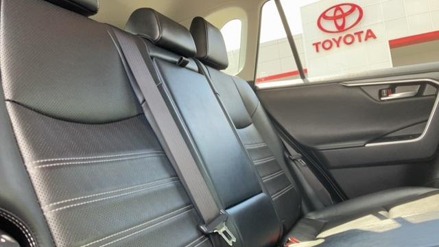 used 2020 Toyota RAV4 Hybrid car, priced at $32,890