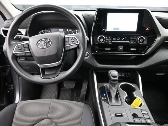 used 2023 Toyota Highlander car, priced at $33,990