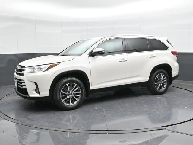 used 2019 Toyota Highlander car, priced at $28,488