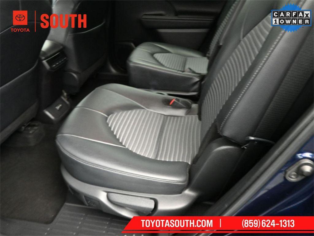 used 2024 Toyota Highlander car, priced at $41,269