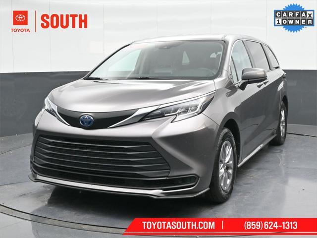 used 2023 Toyota Sienna car, priced at $37,211