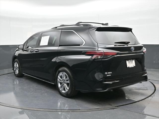 used 2022 Toyota Sienna car, priced at $37,702