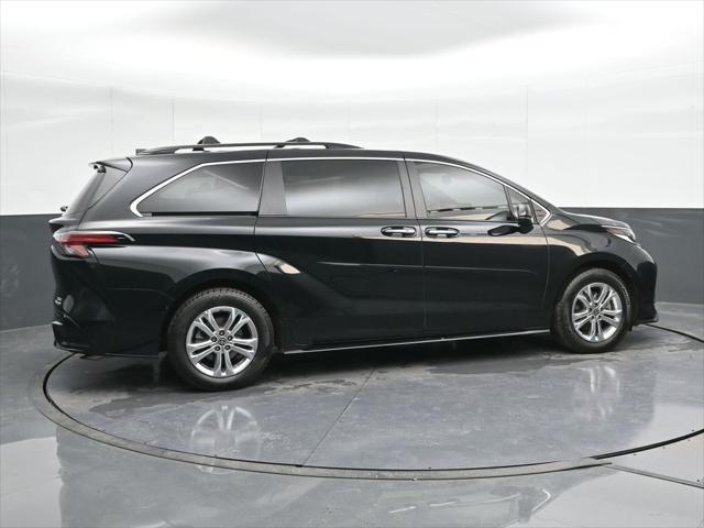 used 2022 Toyota Sienna car, priced at $37,702