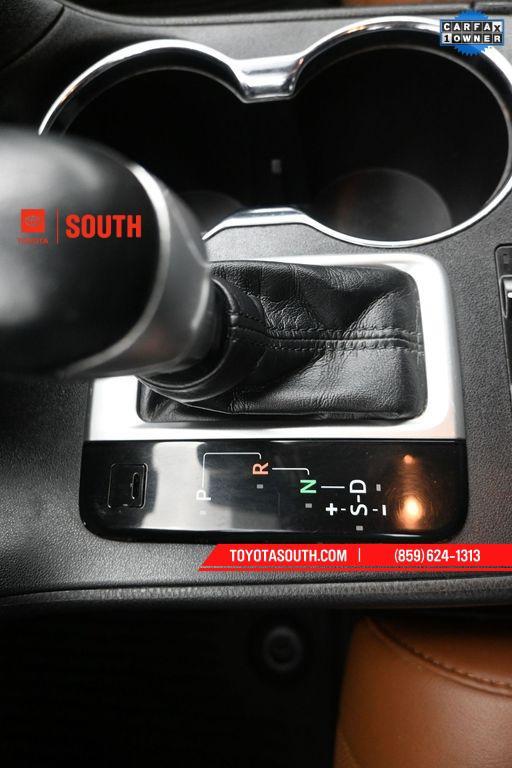 used 2018 Toyota Highlander car, priced at $22,238