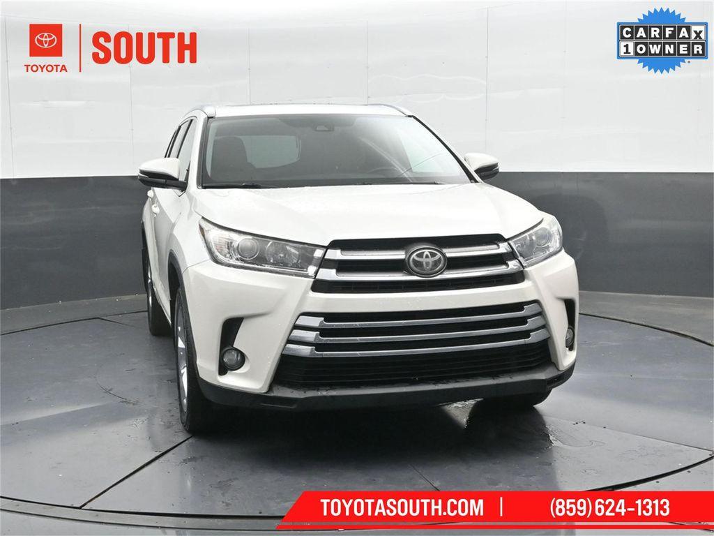 used 2018 Toyota Highlander car, priced at $22,238