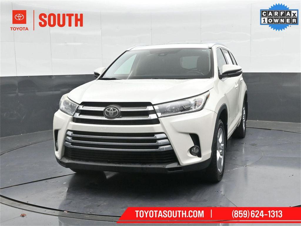 used 2018 Toyota Highlander car, priced at $22,238