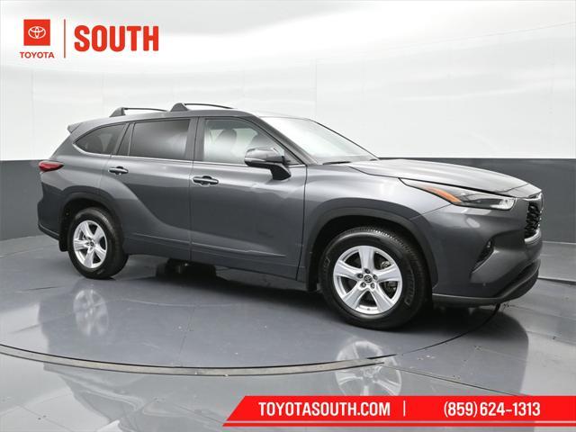 used 2023 Toyota Highlander car, priced at $35,990