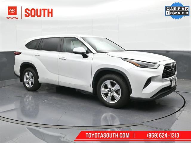 used 2023 Toyota Highlander car, priced at $31,478