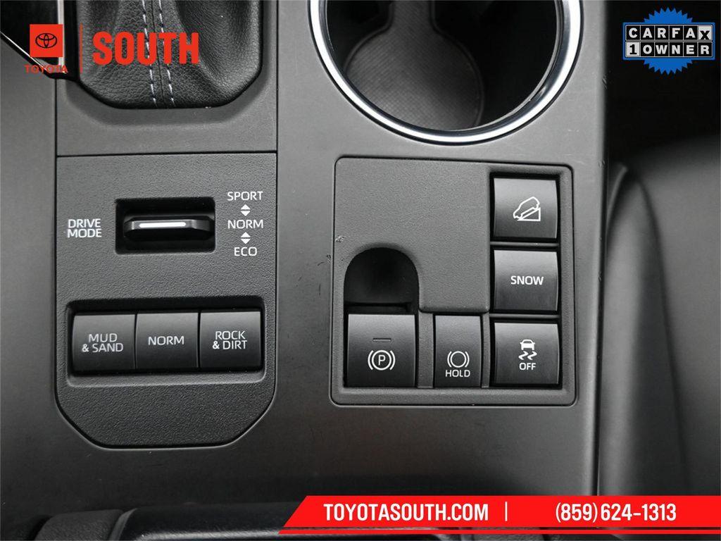 used 2024 Toyota Highlander car, priced at $41,388