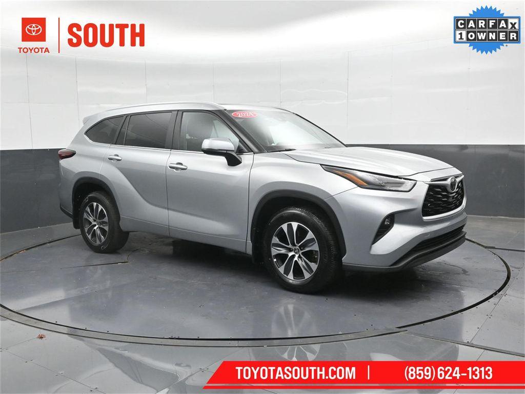 used 2024 Toyota Highlander car, priced at $41,388