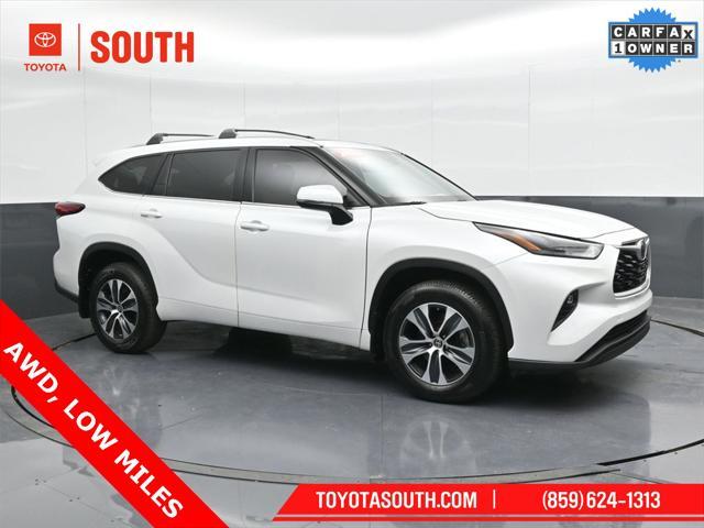 used 2022 Toyota Highlander car, priced at $37,451