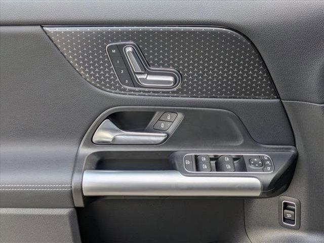 used 2025 Mercedes-Benz GLA 250 car, priced at $38,777