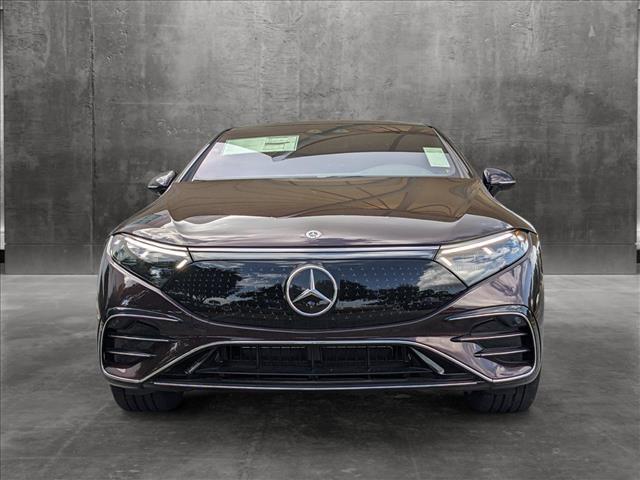 new 2024 Mercedes-Benz EQS 580 car, priced at $146,610