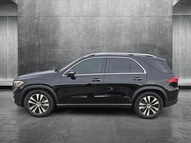 new 2025 Mercedes-Benz GLE 450 car, priced at $78,145