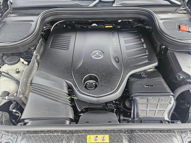 new 2025 Mercedes-Benz GLE 450 car, priced at $78,145