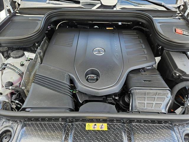new 2025 Mercedes-Benz GLS 450 car, priced at $98,060