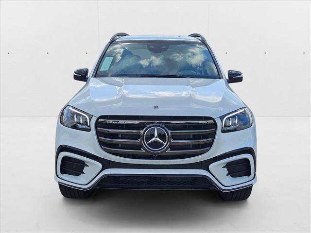 new 2025 Mercedes-Benz GLS 580 car, priced at $117,695