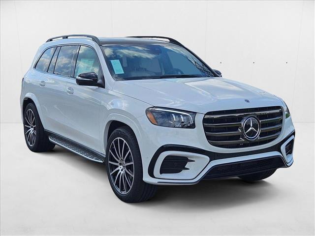 new 2025 Mercedes-Benz GLS 580 car, priced at $117,695
