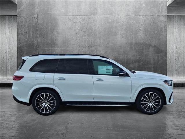 new 2025 Mercedes-Benz GLS 580 car, priced at $117,695