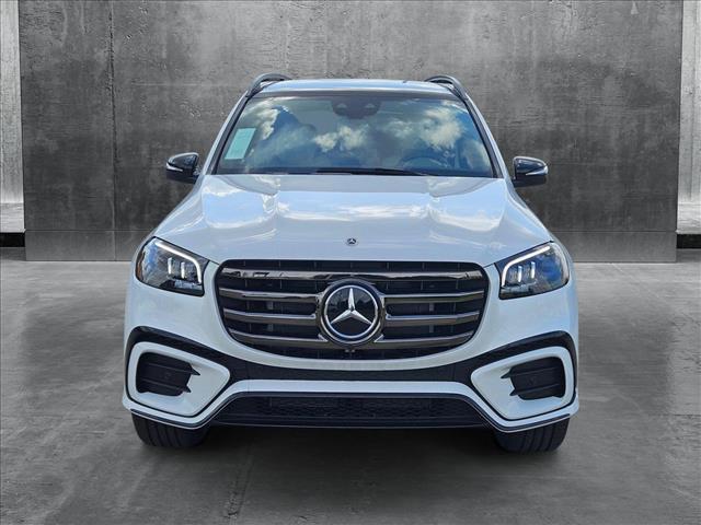 new 2025 Mercedes-Benz GLS 580 car, priced at $117,695