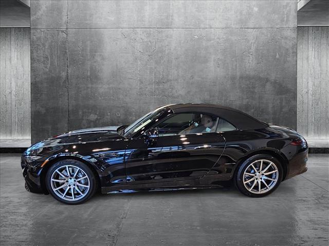 new 2024 Mercedes-Benz AMG SL 43 car, priced at $117,540