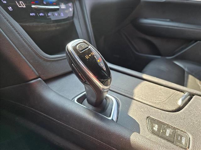 used 2019 Cadillac XT5 car, priced at $21,562