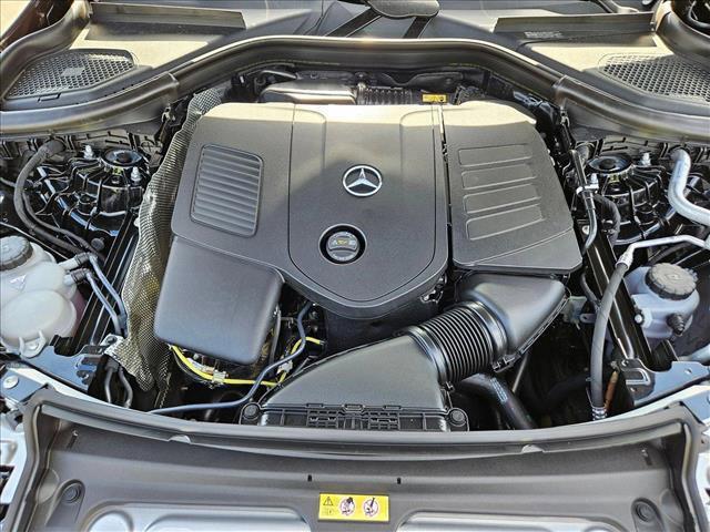 new 2025 Mercedes-Benz GLC 300 car, priced at $55,835