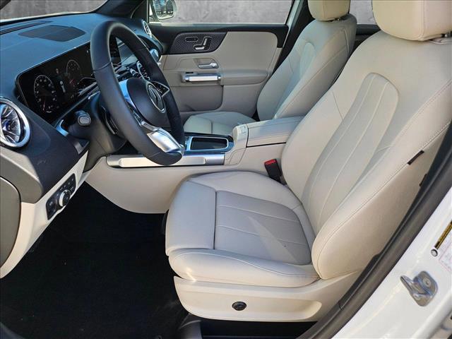 new 2025 Mercedes-Benz GLB 250 car, priced at $48,645