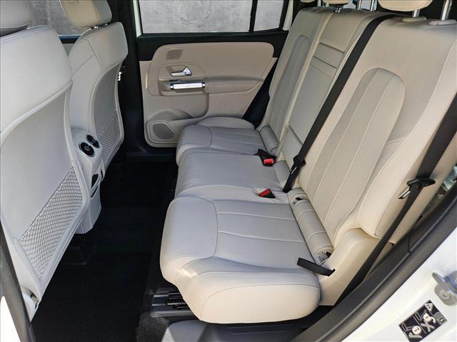 new 2025 Mercedes-Benz GLB 250 car, priced at $48,645