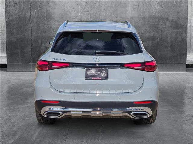 new 2025 Mercedes-Benz GLC 300 car, priced at $54,100