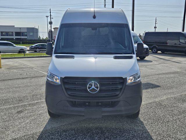 new 2024 Mercedes-Benz Sprinter 2500 car, priced at $82,371