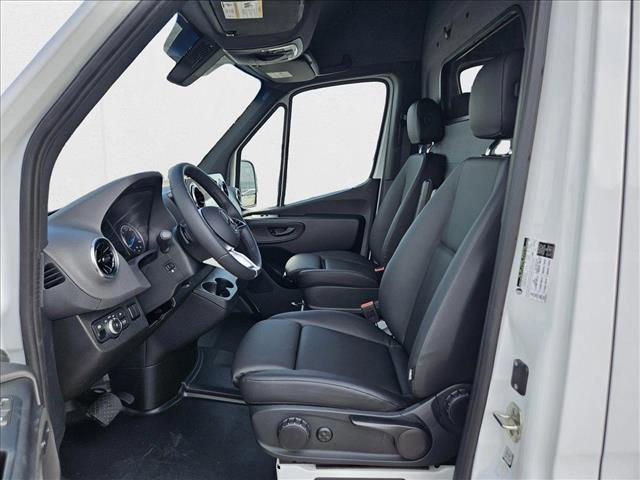 new 2024 Mercedes-Benz Sprinter 2500 car, priced at $51,806
