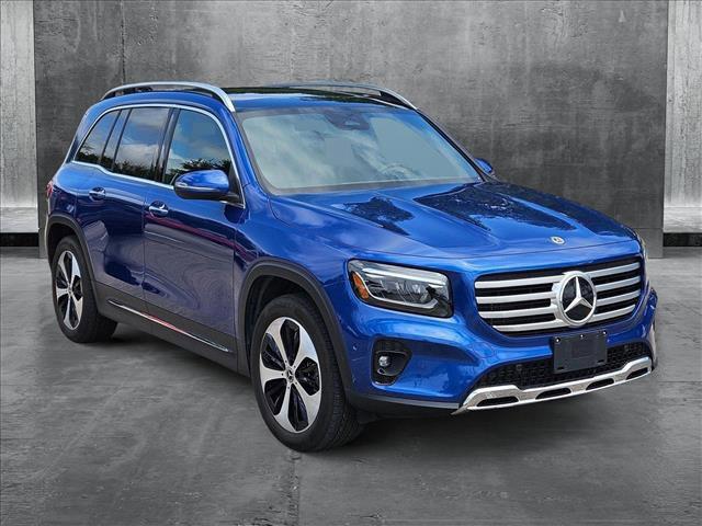 used 2024 Mercedes-Benz GLB 250 car, priced at $40,990
