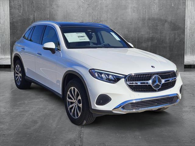 new 2025 Mercedes-Benz GLC 300 car, priced at $55,915