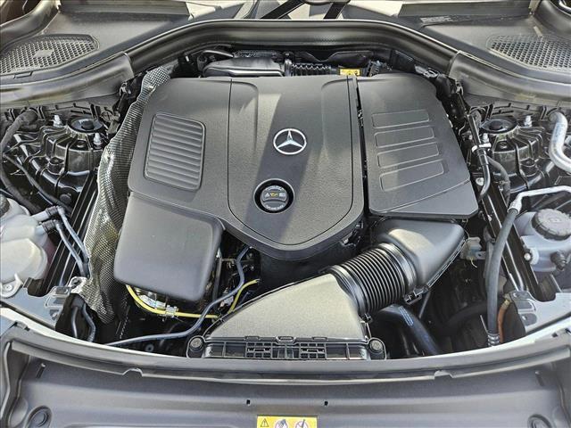 new 2025 Mercedes-Benz GLC 300 car, priced at $55,335